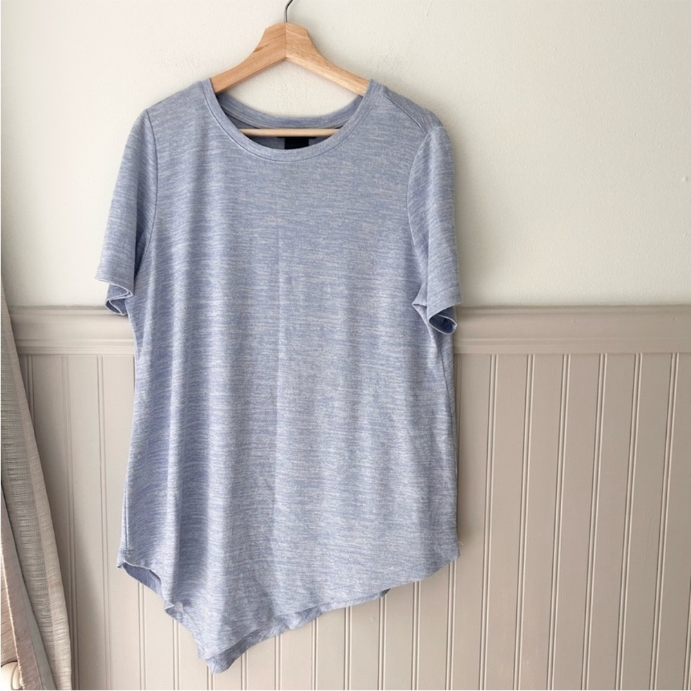 Chelsea & Theodore Size Large Asymmetrical Light Blue Short Sleeve Top